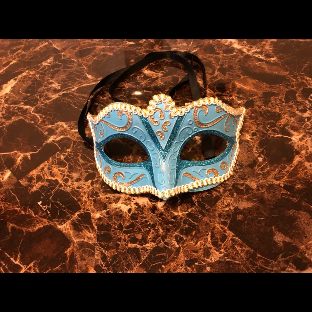 Masquerade party mask